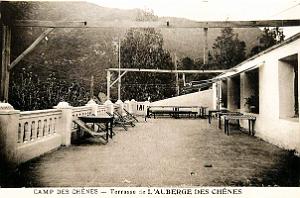 Camp des Chenes - Auberge - Terrasse